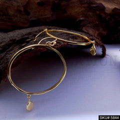 Gold plated Handmade Designer Rounded Ear Wire Earring SKU5844