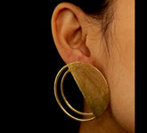 Geometric Half-Moon Stud