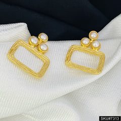 Fresh Water Pearl Gold plated Stud Earring SKU7313