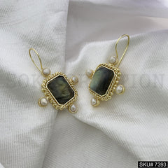Gold plated Kidney Ear Wire Earring SKU7393