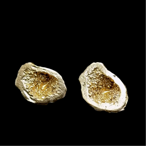 Hammered Stud