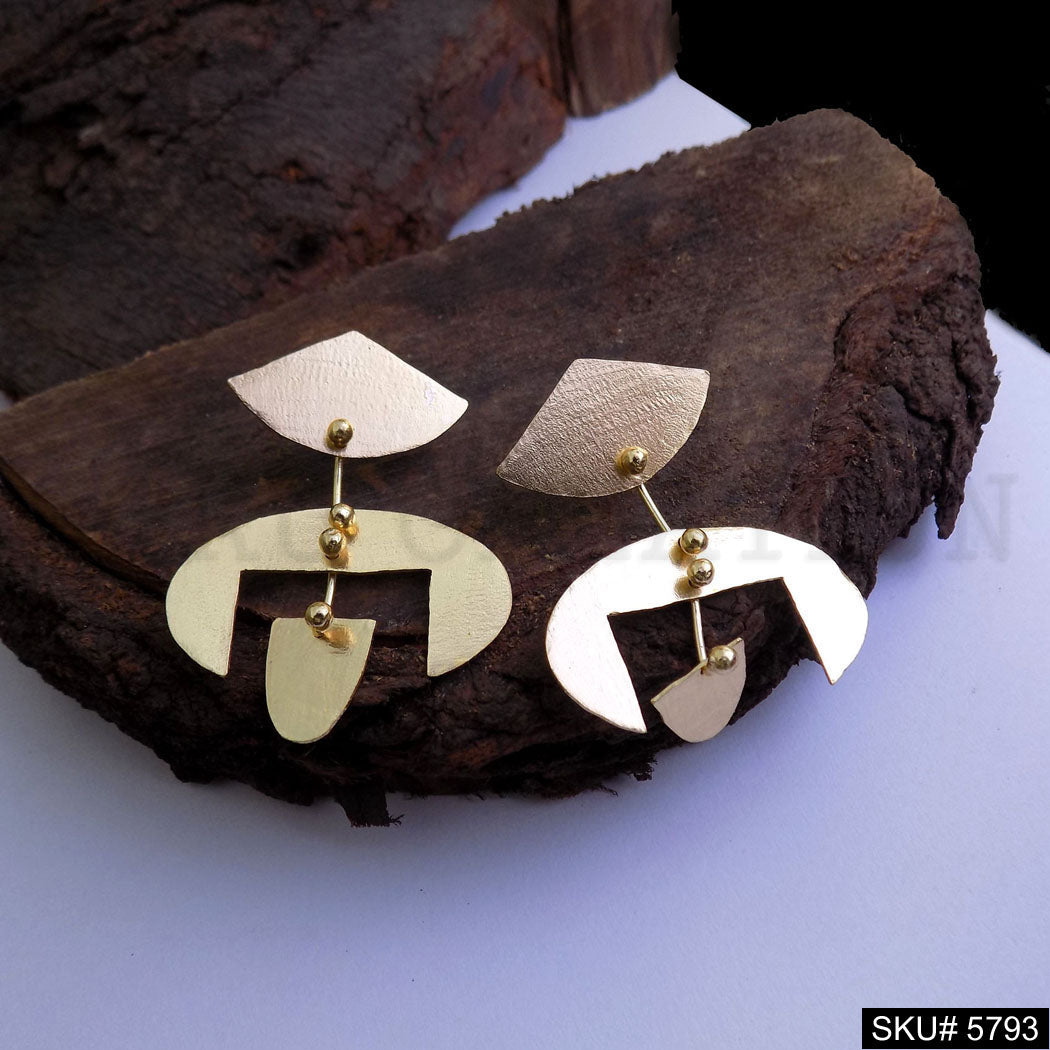 Gold plated Handmade Statement Drop and Dangle Earring SKU5793