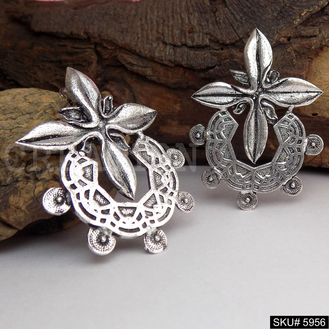 Silver plated Designer Big Stud Earring SKU5956