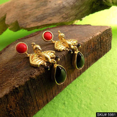 Gold plated Designer Handmade Drop and Dangle Earring SKU5981