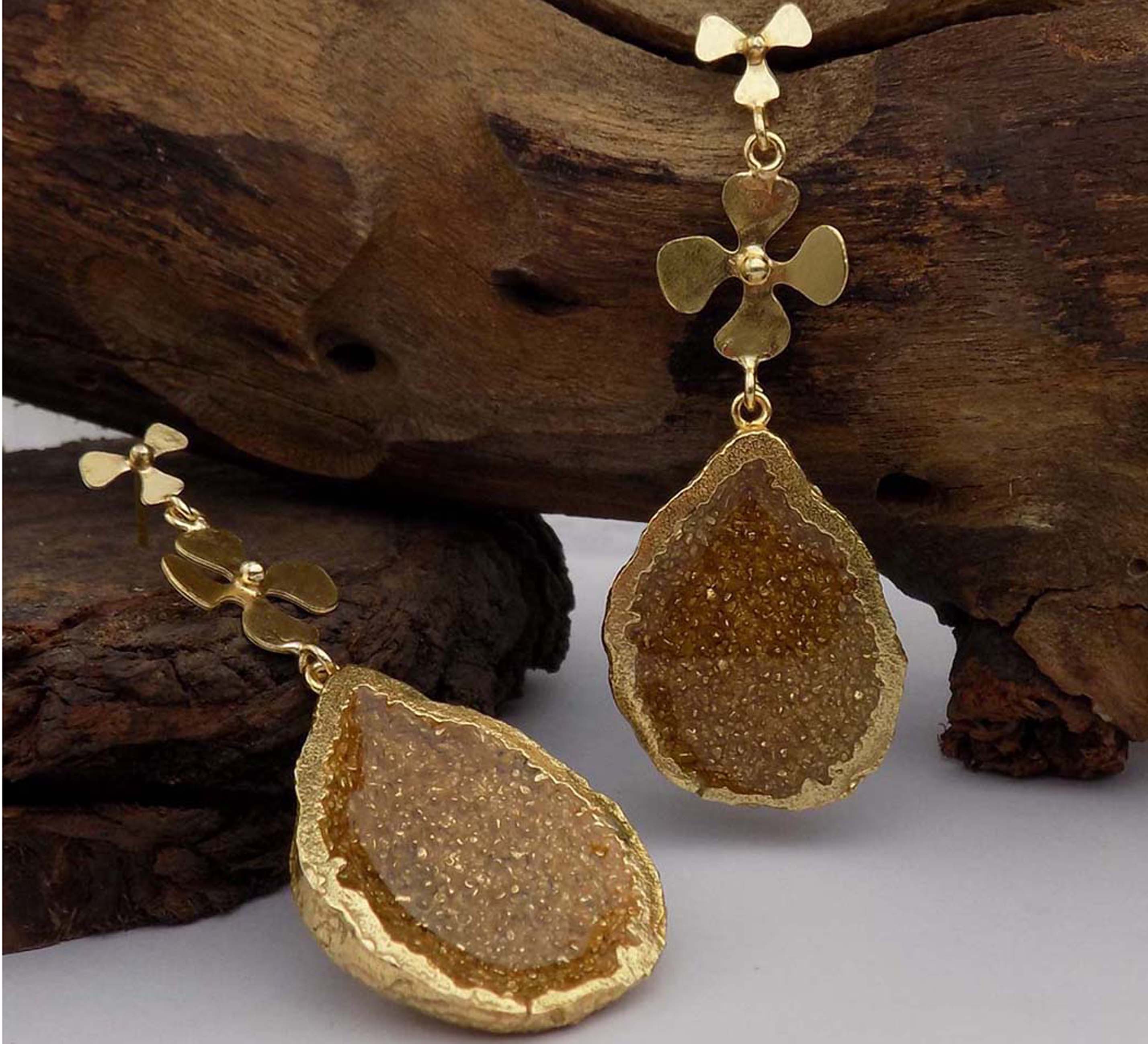 Gold plated Handmade Design Flower Drop and Dangle Earring SKU6067
