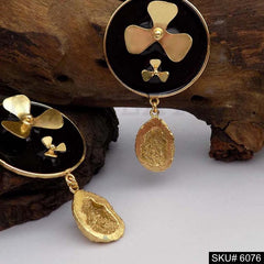 Gold plated Handmade Design Flower Drop and Dangle Earring SKU6076