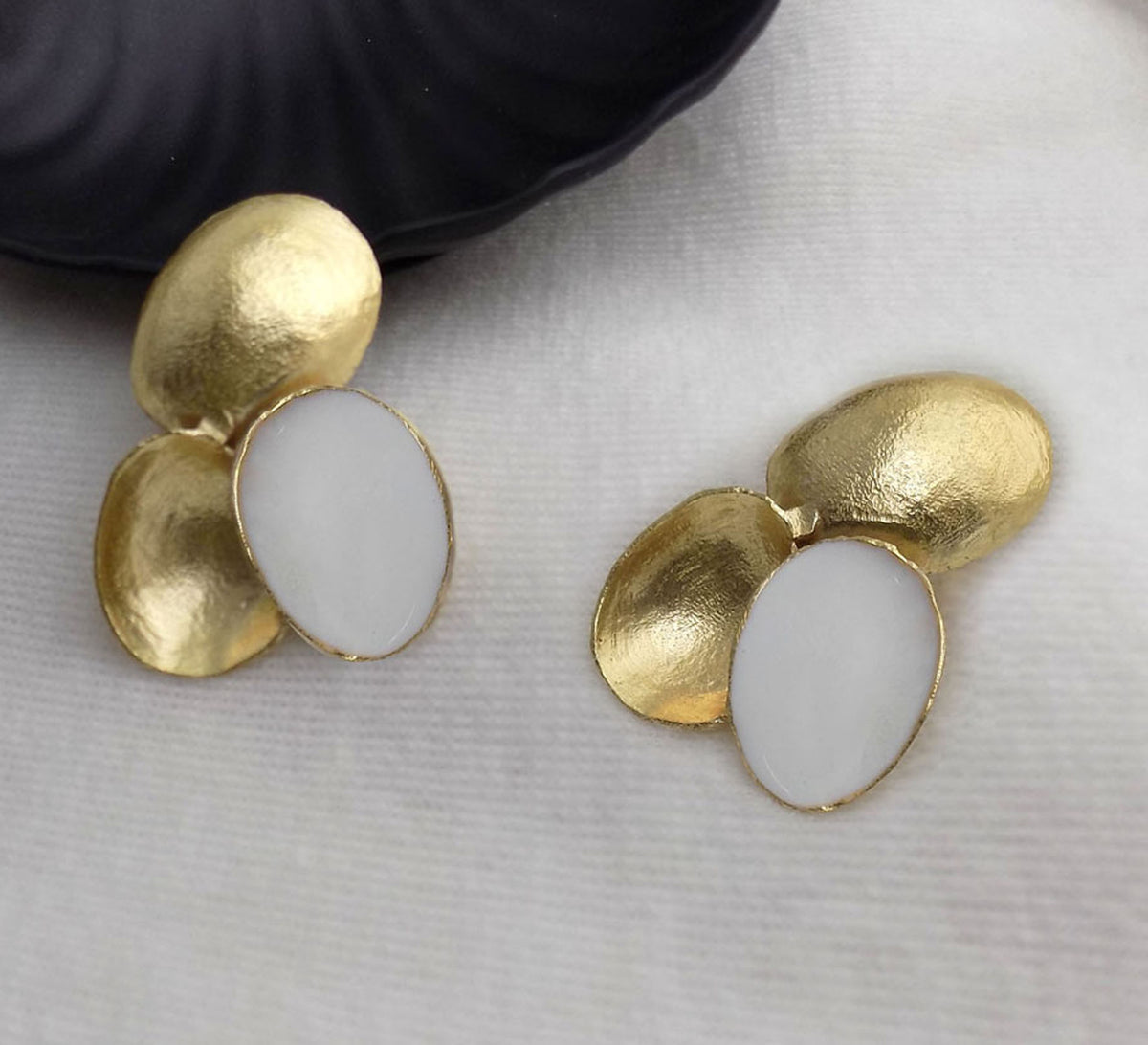 Peppe Earrings