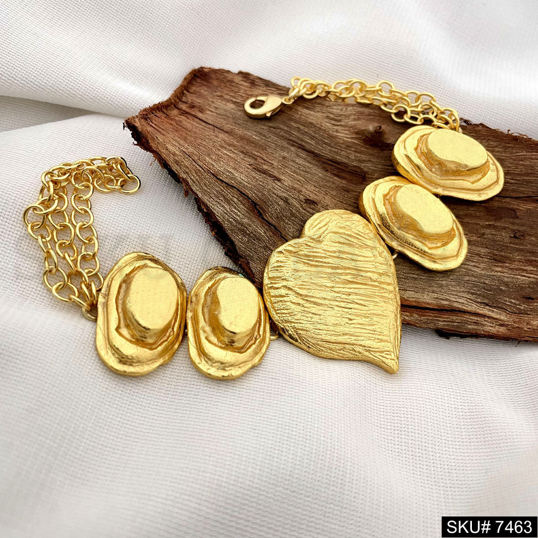 Handmade Heart Unique Bracelet in Gold Plated SKU7463