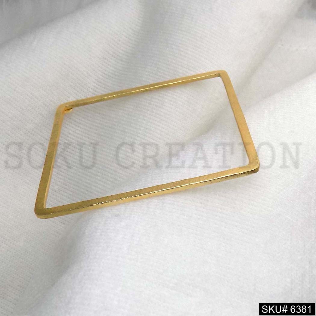 Gold Plated Plain Square Shape Handmade Design of Bangle SKU6381