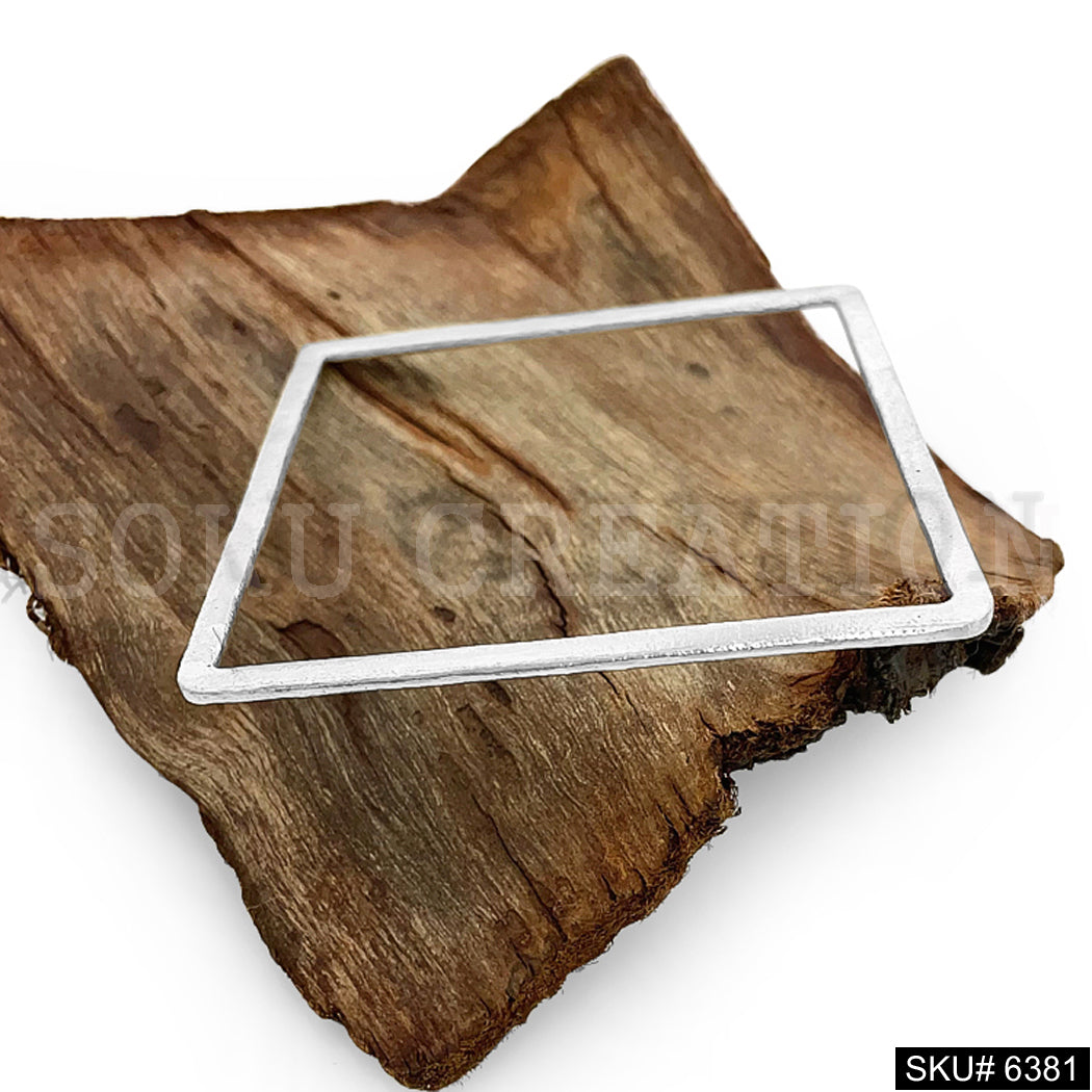 Gold Plated Plain Square Shape Handmade Design of Bangle SKU6381